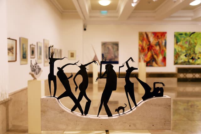 V.emelet_kiallitoterem