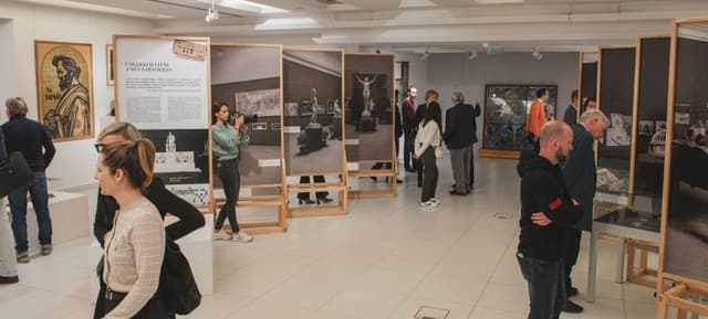 Tárlatvezetés a Magyar Építészeti Múzeum kiállításain