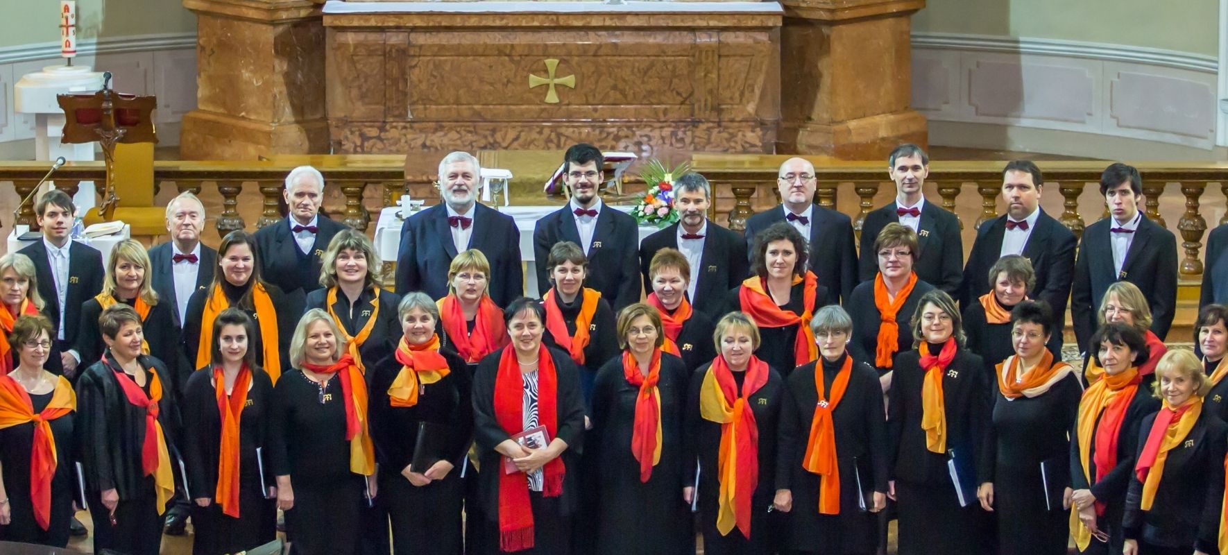 „Muzsika az egész világ”