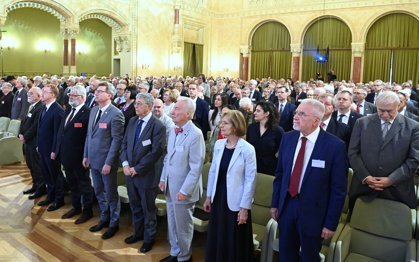 A Pesti Vigadóban tartotta közgyűlését az MTA