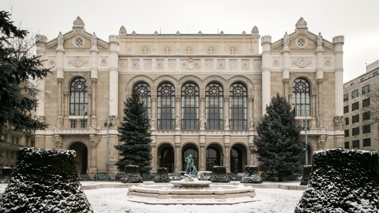 Karácsonyi kedvezmények a Pesti Vigadó Hírlevelében!