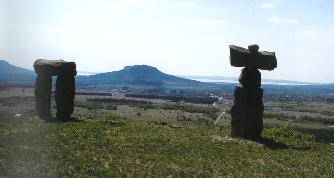 Zoltán Balanyi / Awakening Volcano