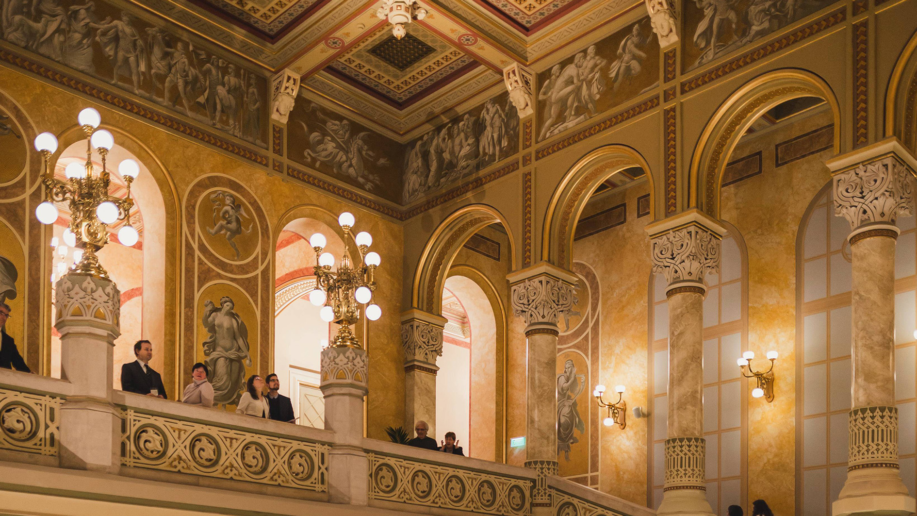 Historic walk tour at the birthplace of Budapest